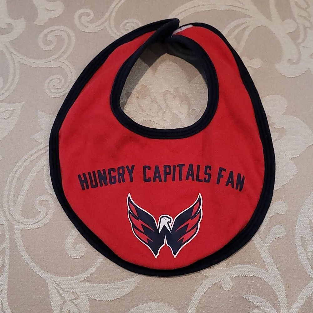 Hungry Capitals Fan Bib